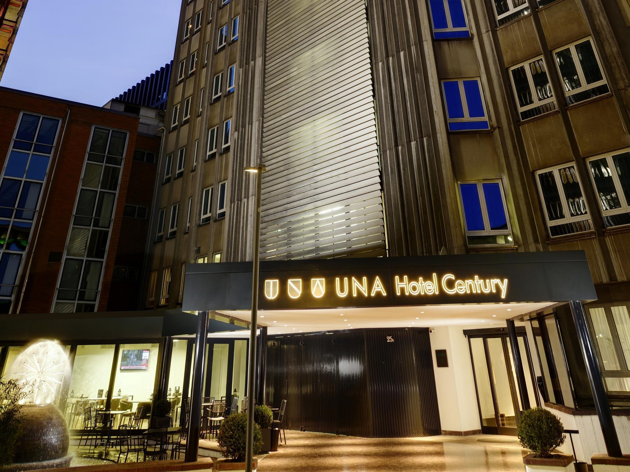 Unahotels Century Milano Exterior photo
